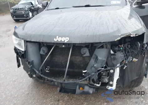2015 Jeep Grand Cherokee Laredo from USA, damaged, VIN 1C4RJFAG4FC675473